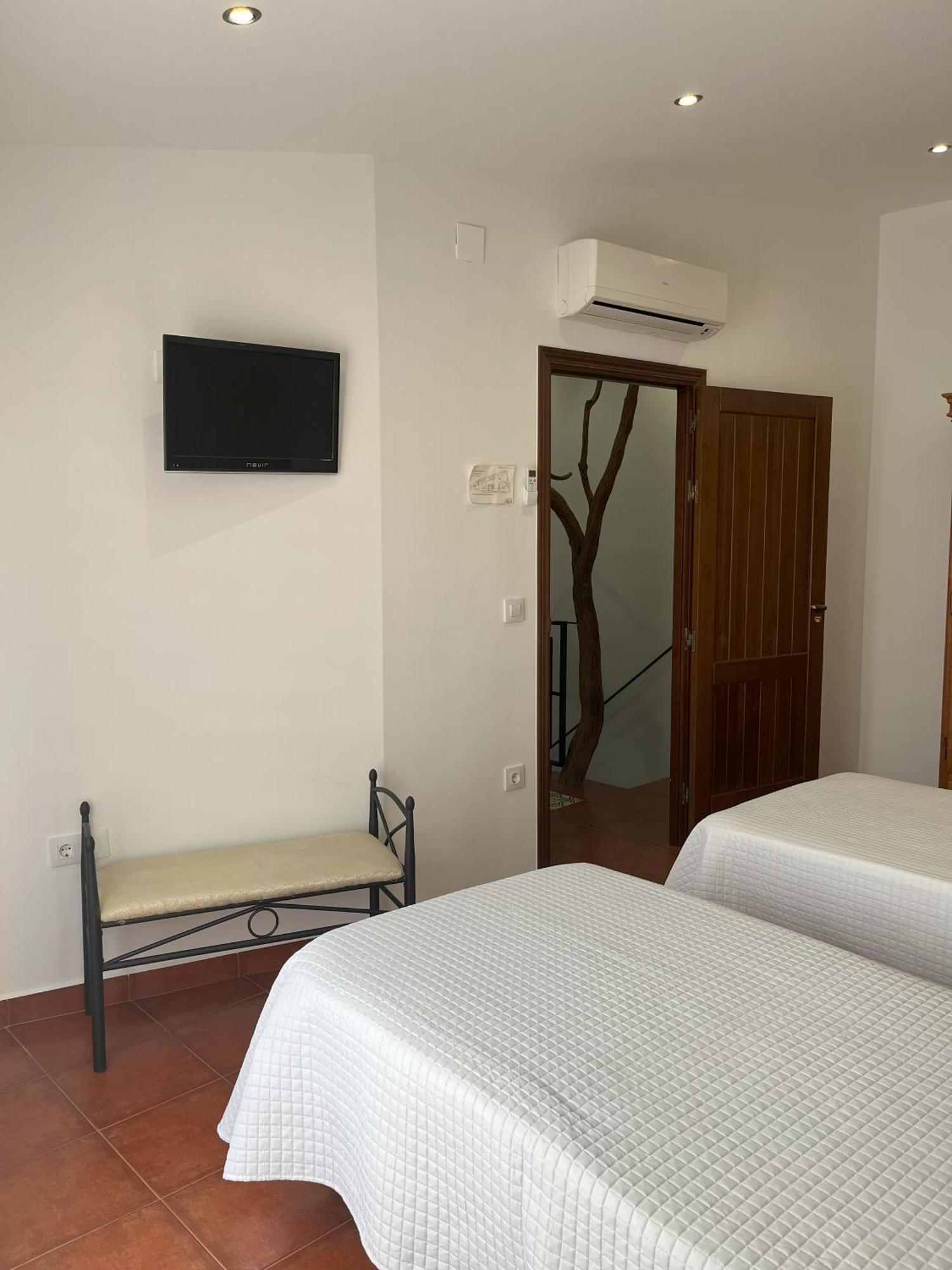 Casa Rural Las Pelliquerinas Almoharin Εξωτερικό φωτογραφία